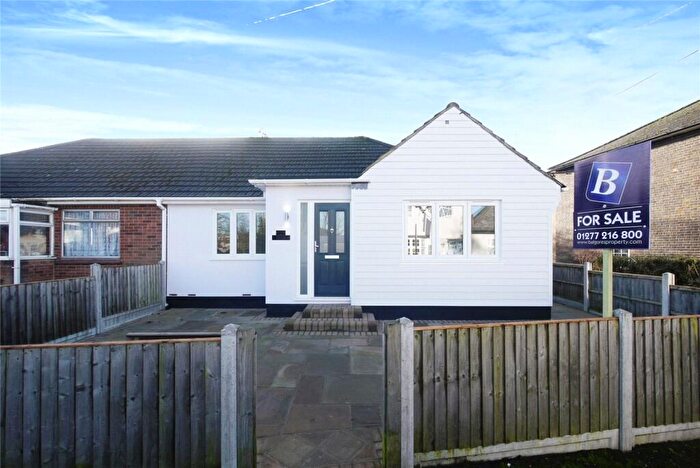 3 Bedroom Bungalow To Rent In Woodman Road, Brentwood, CM14