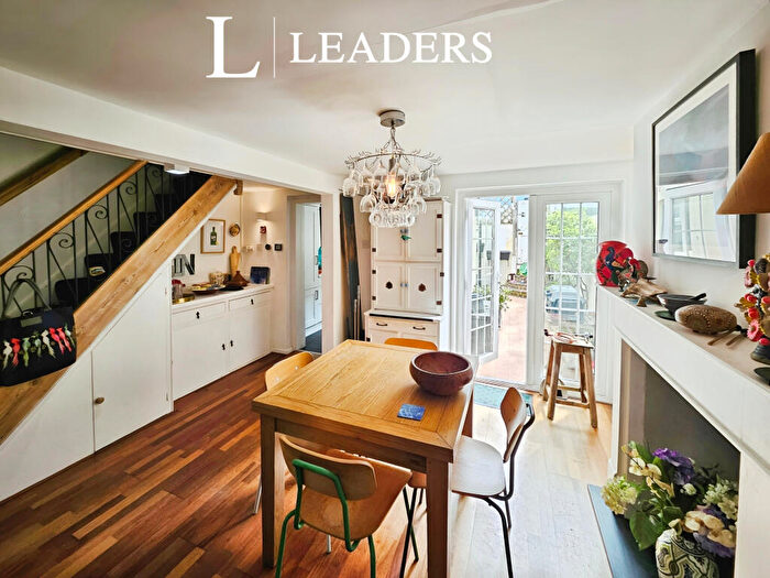 3 Bedroom Terraced House To Rent In Sussex Road, BN3