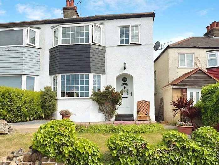 3 Bedroom Semi-Detached House For Sale In Crow Hill, Broadstairs, Kent, CT10