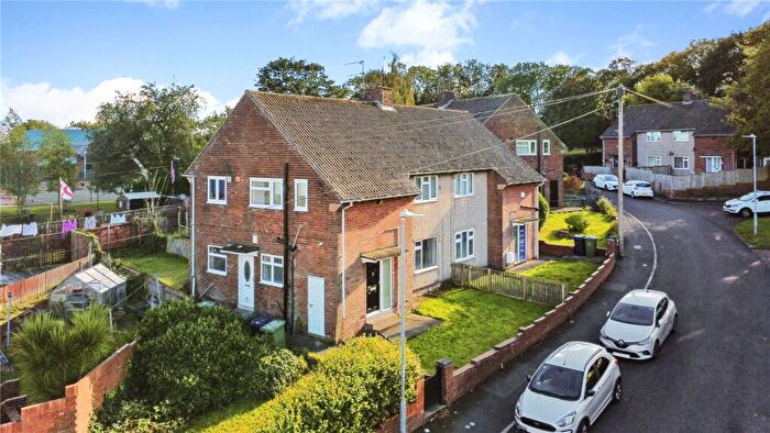 1 Bedroom Flat For Sale In Chevington, Leam Lane, Gateshead, NE10