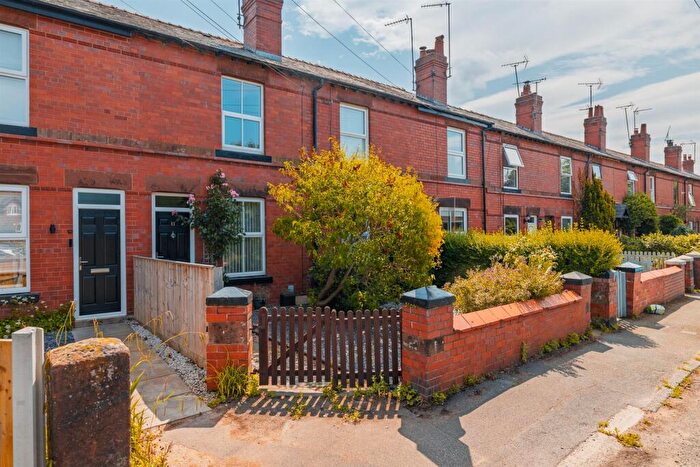 2 Bedroom Terraced House For Sale In Leighton Road, Neston, Cheshire, CH64