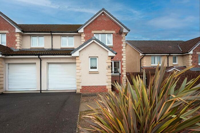 3 Bedroom Semi Detached House For Sale In Morning Field Drive, Inverness, IV2