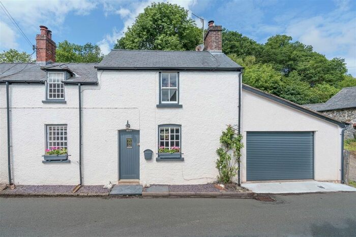 3 Bedroom Property For Sale In Llangernyw, Abergele, Conwy, LL22