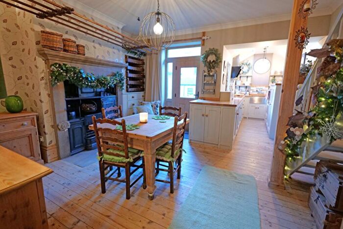 2 Bedroom Terraced House For Sale In Green End Road, Earby, BB18