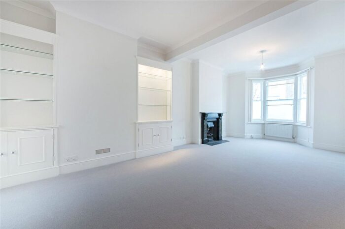 3 Bedroom Detached House To Rent In Epple Road, London, SW6