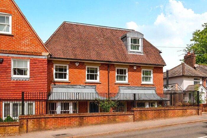 2 Bedroom Semi-Detached House For Sale In Grayswood Road, Haslemere, Surrey, GU27