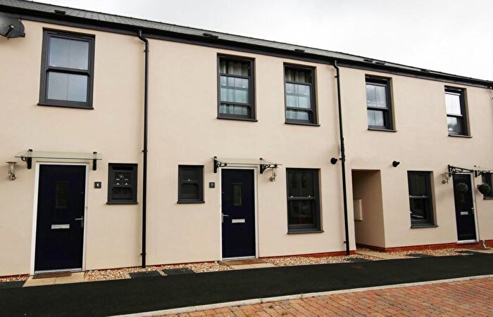 2 Bedroom Terraced House To Rent In Moffatt Row, Tiverton, EX16