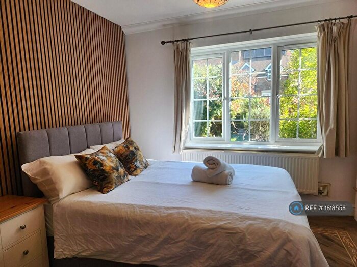 Studio To Rent In Buckingham, Buckingham, MK18