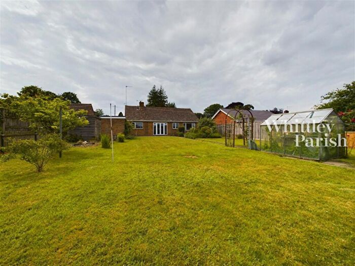 3 Bedroom Detached Bungalow For Sale In Heywood Road, Diss, IP22