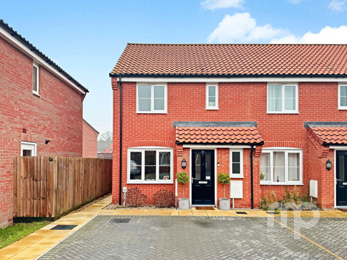 3 Bedroom End Of Terrace House For Sale In Sheppards Drove, Wymondham, NR18