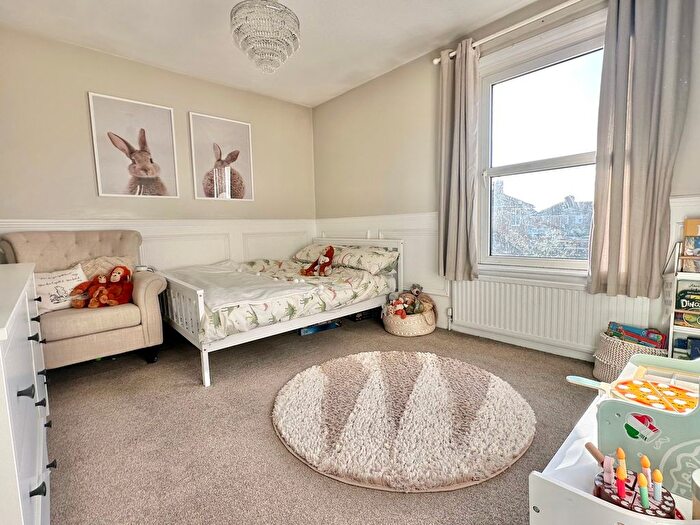2 Bedroom Terraced House For Sale In Little Common Road, Bexhill-On-Sea, TN39