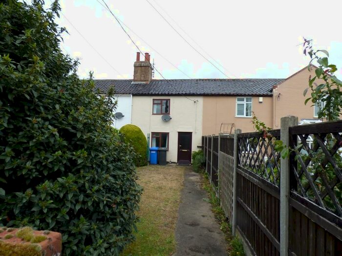 2 Bedroom Terraced House To Rent In Quaves Lane, Bungay, Suffolk, NR35
