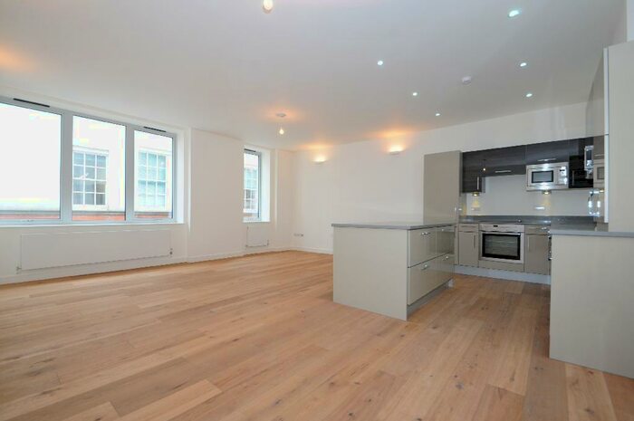 2 Bedroom Apartment To Rent In Aperture House, Honduras Street, London, EC1Y