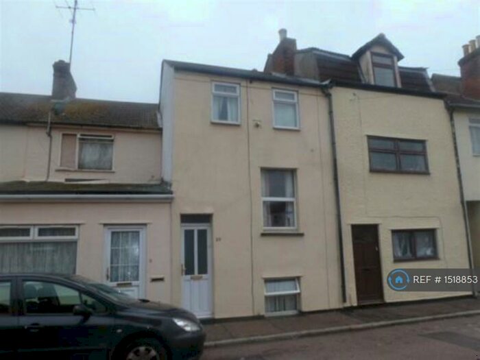 3 Bedroom Terraced House To Rent In Albermale Street, Harwich, CO12