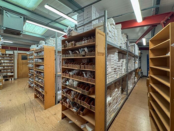 1 Bedroom Property To Rent In High Road, London, NW10