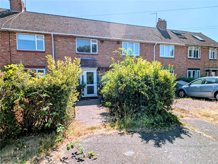 3 Bedroom Terraced House For Sale In Gould Avenue West, Kidderminster, Worcestershire, DY11