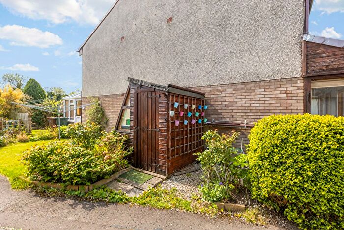 1 Bedroom End Of Terrace House For Sale In Chesser Loan, Edinburgh, EH14
