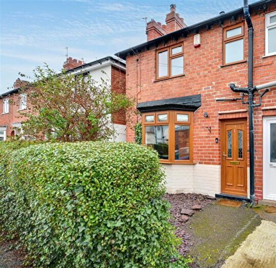 3 Bedroom End Of Terrace House For Sale In Shanklin Drive, Stapleford, Nottingham, NG9