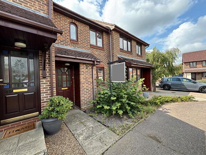 2 Bedroom Terraced House To Rent In Yewtree Grove, Ipswich, IP5