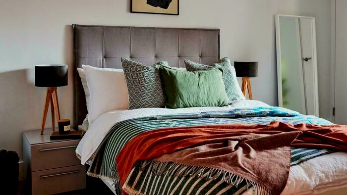 3 Bedroom Flat To Rent In Park Lane, Wembley, Middlesex, HA9