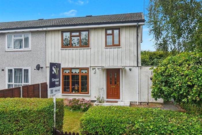 3 Bedroom Semi-Detached House For Sale In Wharfedale Road, Corby, NN17