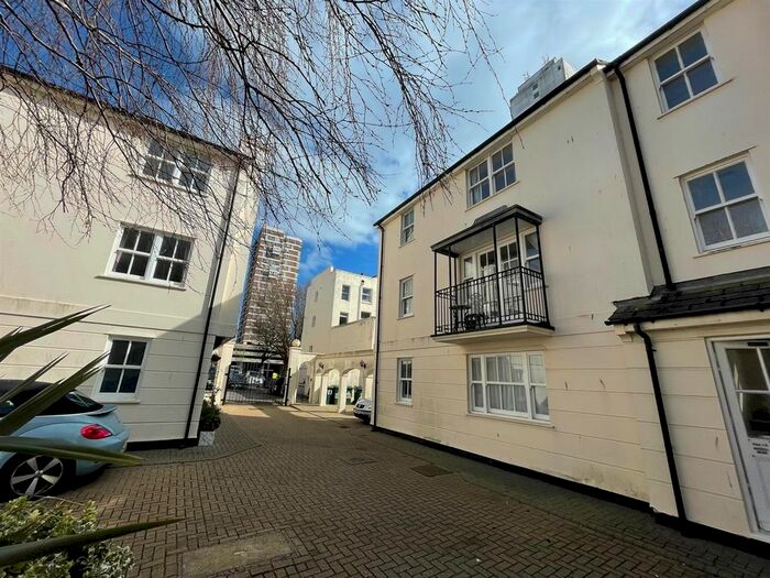 Studio To Rent In Russell Mews, Brighton, BN1