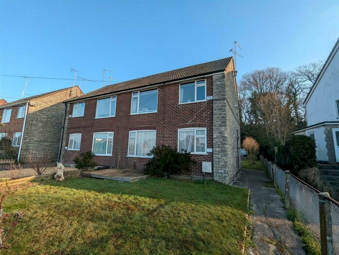 1 Bedroom Flat To Rent In Poole - Allens Road, BH16