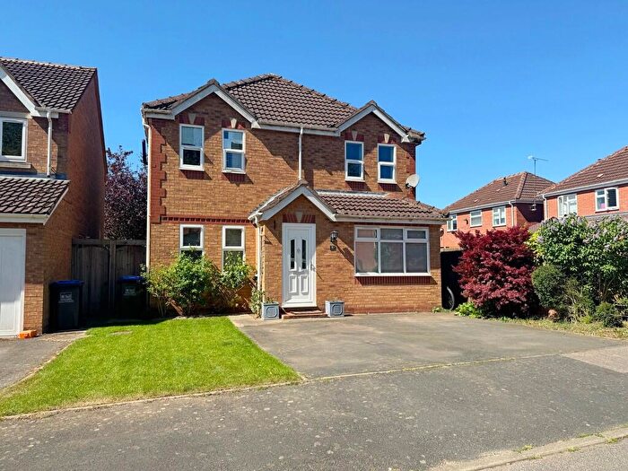 4 Bedroom Detached House For Sale In Pencraig Close, Kenilworth, CV8