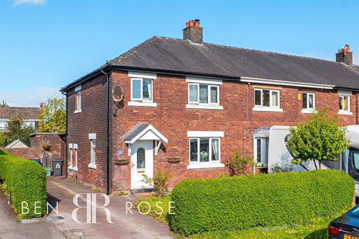 3 Bedroom Semi Detached House For Sale In Avondale Drive, Lostock Hall, Preston, PR5