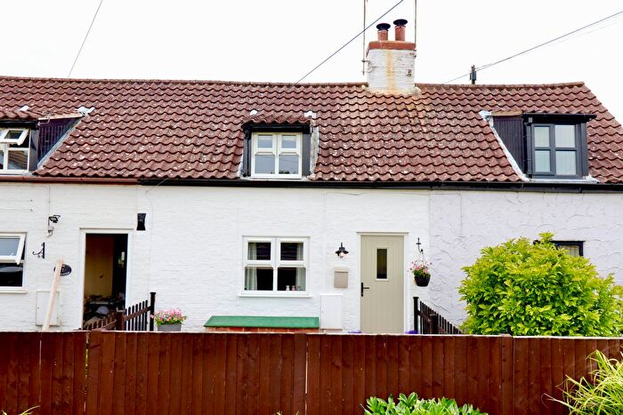 2 Bedroom Cottage For Sale In Main Street, Osgodby, Market Rasen, LN8