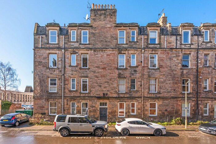 1 Bedroom Flat For Sale In / Millar Place, Morningside, Edinburgh, EH10