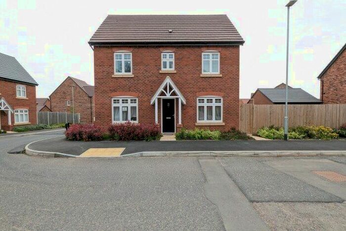 3 Bedroom Property To Rent In Marigold Close, Nottingham, NG12