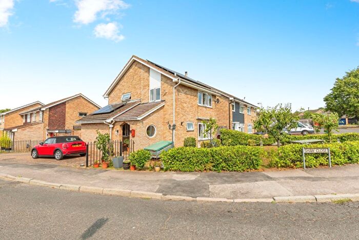 3 Bedroom Detached House For Sale In Shaw Close, Cliffe Woods, Rochester, Kent, ME3