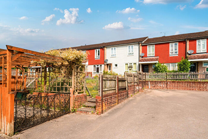 3 Bedroom Terraced House For Sale In The Chantrys, Farnham, GU9