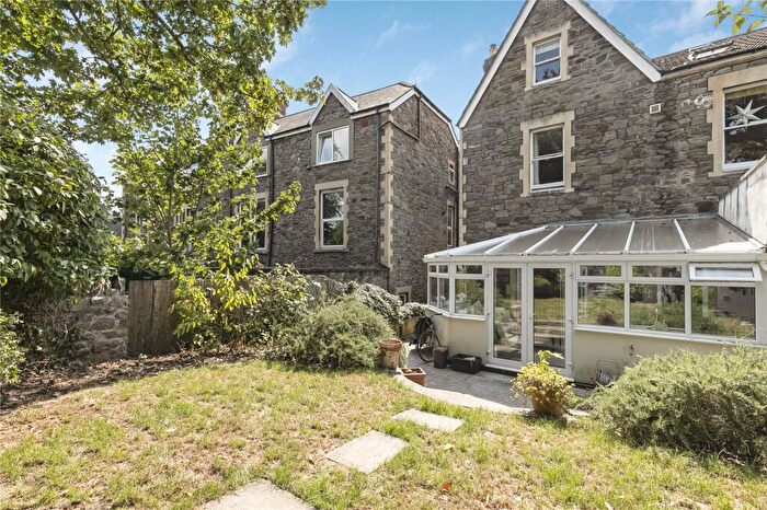 3 Bedroom Maisonette For Sale In Clarendon Road, Redland, Bristol, BS6
