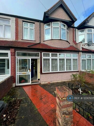 3 Bedroom Terraced House To Rent In Mayfield Road, Thornton Heath, CR7