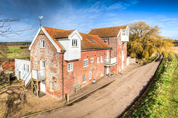 6 Bedroom Detached House For Sale In Butley, Suffolk, IP12