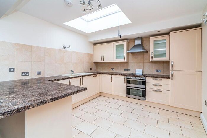 1 Bedroom Apartment To Rent In Dolphin House, High Street, Southampton, SO14