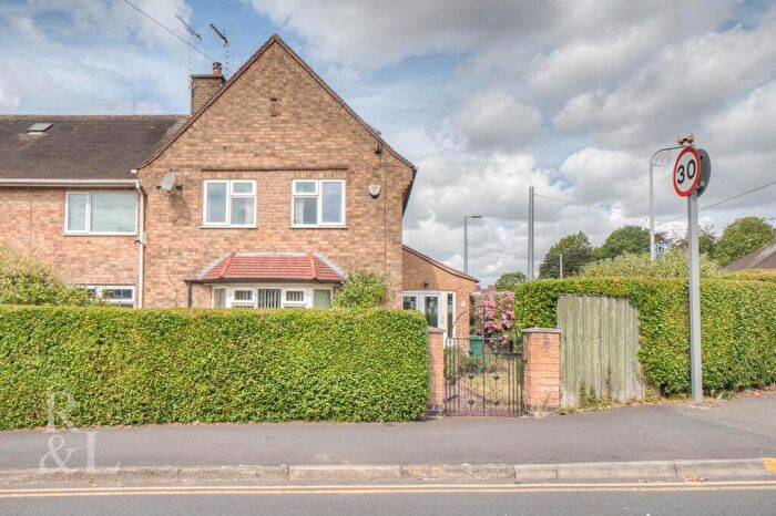 3 Bedroom End Of Terrace House For Sale In Summerwood Lane, Nottingham, NG11