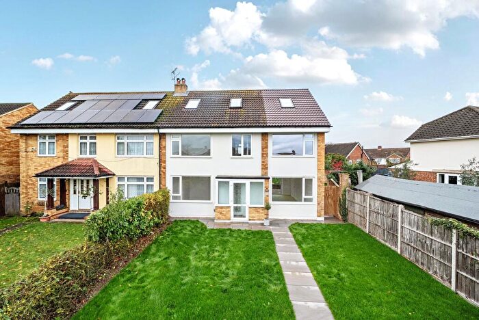 5 Bedroom Semi-Detached House To Rent In Boltons Lane, Pyrford, GU22