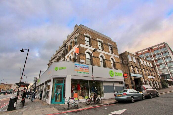 2 Bedroom Flat To Rent In Kingsland Road, Dalston, London, E8