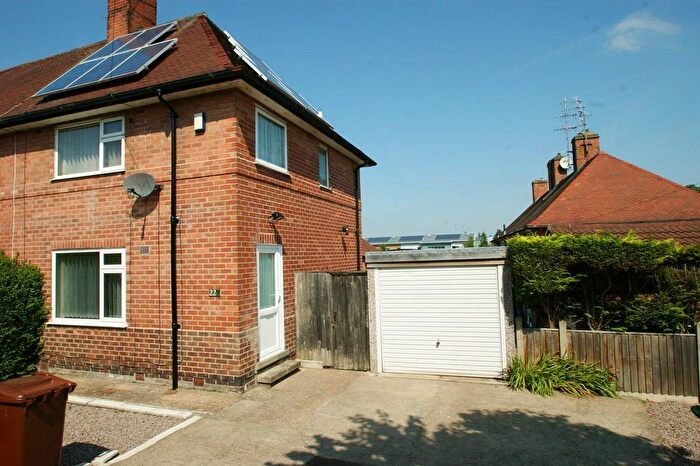 2 Bedroom Semi-Detached House To Rent In Leybourne Drive, Nottingham, Nottinghamshire, NG5