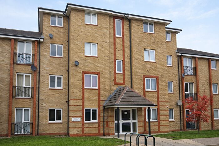 2 Bedroom Flat To Rent In Victory Court Atlantis Close, Barking, IG11