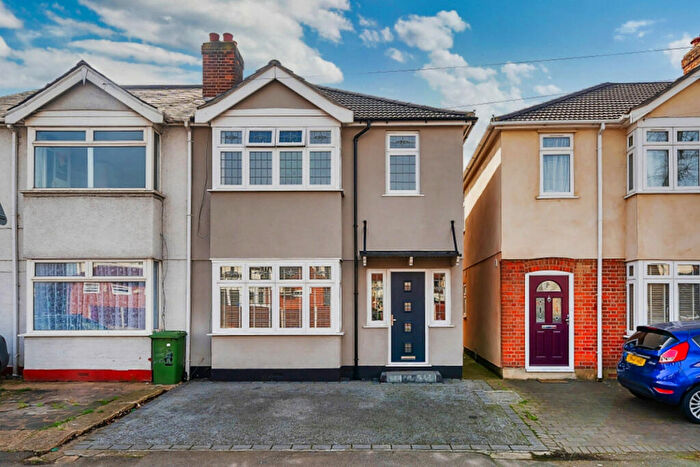 3 Bedroom Semi-Detached House To Rent In Collier Row Lane, Collier Row, RM5