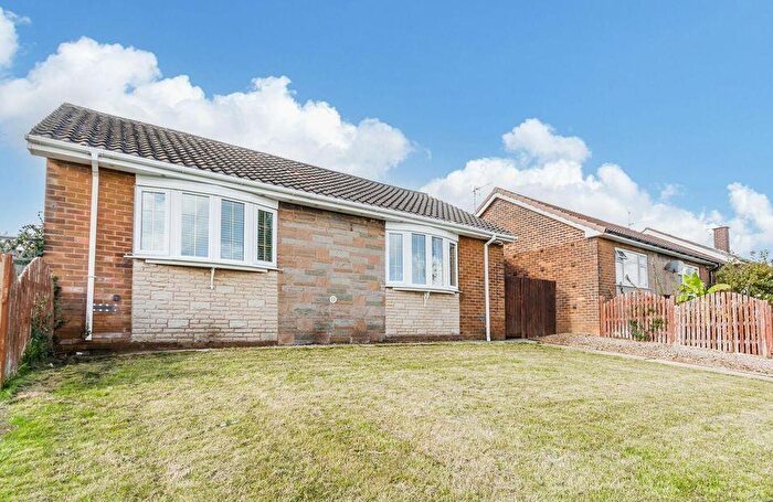 2 Bedroom Detached Bungalow To Rent In Field Drive, Shirebrook, Mansfield, NG20