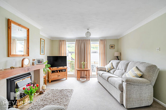 3 Bedroom Terraced House For Sale In Moreys Close, West Lulworth, BH20 - Photo 3