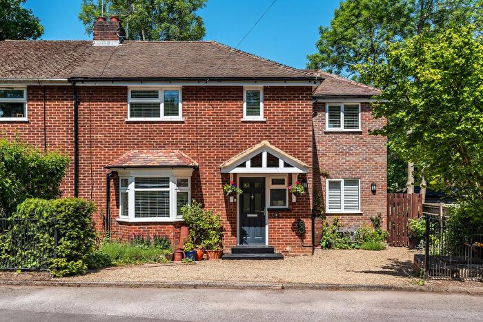 3 Bedroom Semi-Detached House For Sale In Fort Road, Halstead, Sevenoaks, Kent, TN14