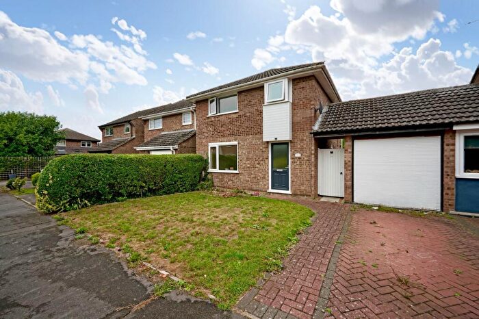 3 Bedroom Detached House To Rent In Buckingham Way, Sawtry, PE28