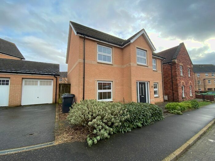 4 Bedroom Detached House To Rent In Bluebell Close, Downham Market, PE38