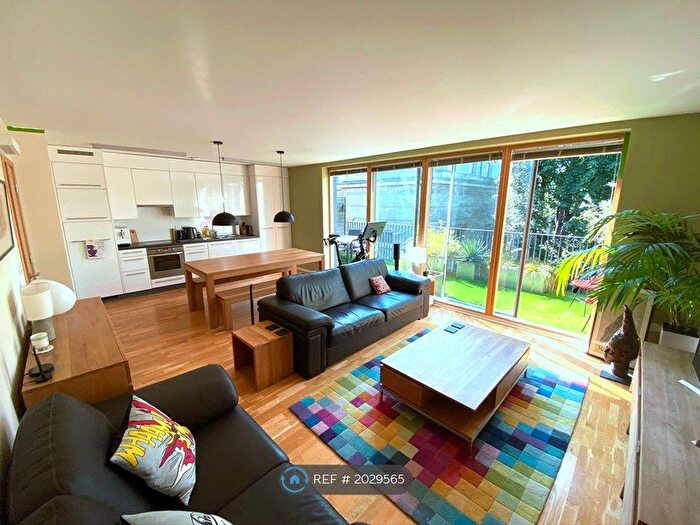 2 Bedroom Flat To Rent In St. James's Road, London, SE16